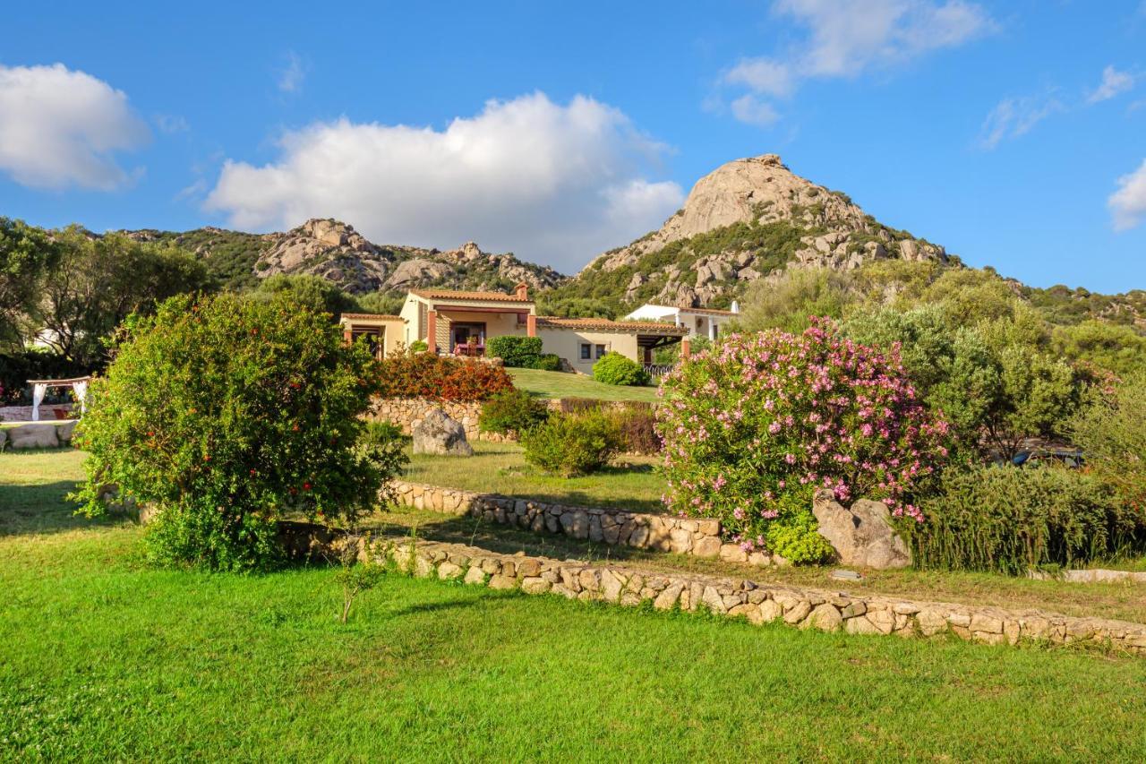 Villa Delle Aie Primo Piano Baja Sardinia Exterior photo